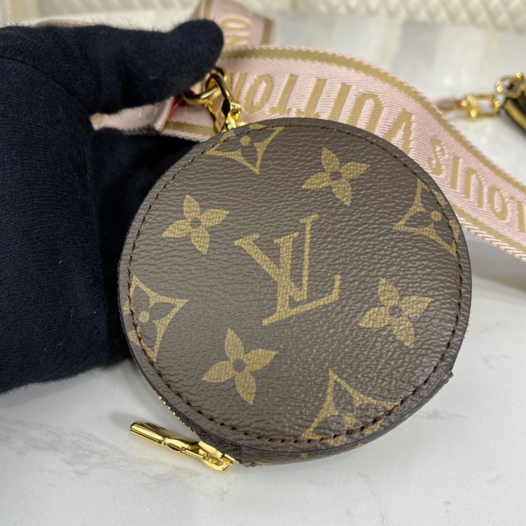 Louis Vuitton MULTI POCHETTE ACCESSOIRES Monogram M44840